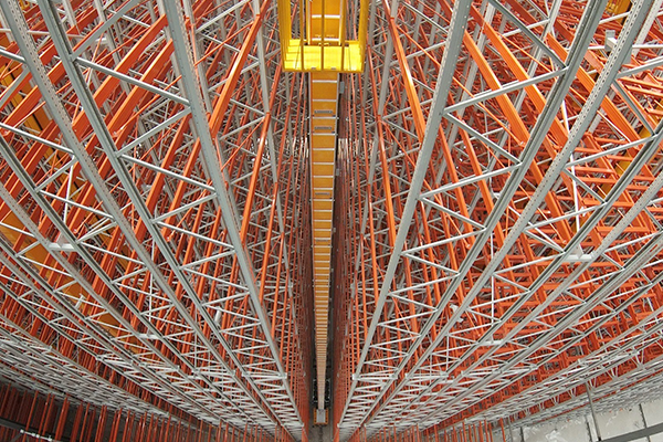 How to Choose the Right Warehouse Racking System: Key to Maximizing Space Efficiency